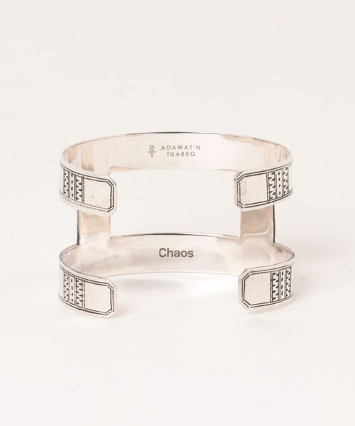 Chaos(カオス)の「Chaos(カオス)/【ADAWAT'N TUAREG】別注バングル(バングル/リストバンド・レディース・ライトグレー・FREE)」の2枚目の写真