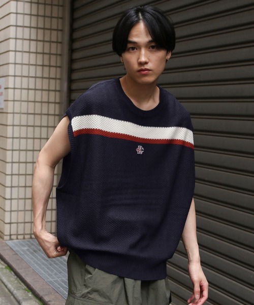 ROMANTIC CROWN（ロマンティッククラウン）の「【UNISEX】ROMANTIC CROWN／ラインニット VEST（ベスト・レディース・ナチュラル/ネイビー・MEDIUM/LARGE）」の19枚目の写真