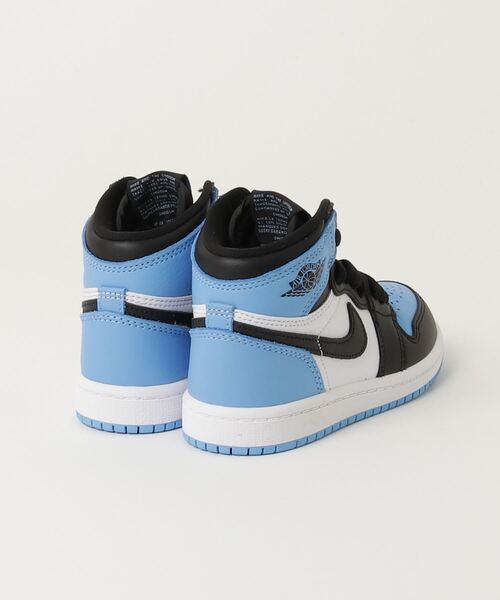 NIKE(ナイキ)の「NIKE JORDAN JORDAN 1 RETRO HIGH OG PS FD1412-400(スニーカー・キッズ・ブルー・17cm)」の3枚目の写真