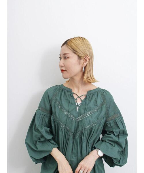 Samansa Mos2 blue(サマンサモスモスブルー)の「【Made in India】レース切替ブラウス(シャツ/ブラウス・レディース・グリーン/オフホワイト/ブラック・F)」の16枚目の写真