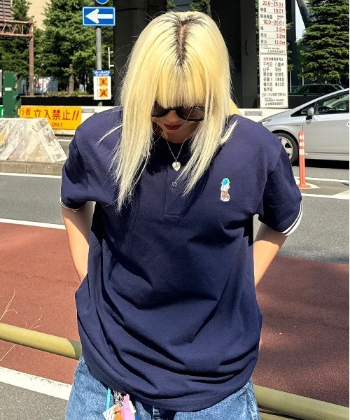 That's life(ザッツライフ)の「That’s life Original Stitch logo Polo shirt 半袖 ポロシャツ Tシャツ 夏服 ワンポイント ワッペン刺繍 ビッグシルエット ユニセックス トップス(Tシャツ/カットソー・メンズ・ネイビー/ブラウン/ブラック・X-LARGE/LARGE/MEDIUM)」の8枚目の写真