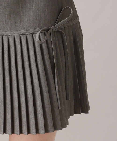 FOREVER 21（フォーエバー トゥエンティーワン）の「【2024FW】アソートプリーツミニスカート（スカート・レディース・ブラック/レッド/グレー/グリーン・MEDIUM/SMALL）」の5枚目の写真