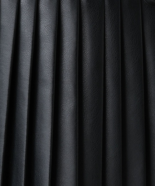 FOREVER 21（フォーエバー トゥエンティーワン）の「【2024FW】アソートプリーツミニスカート（スカート・レディース・ブラック/レッド/グレー/グリーン・MEDIUM/SMALL）」の8枚目の写真