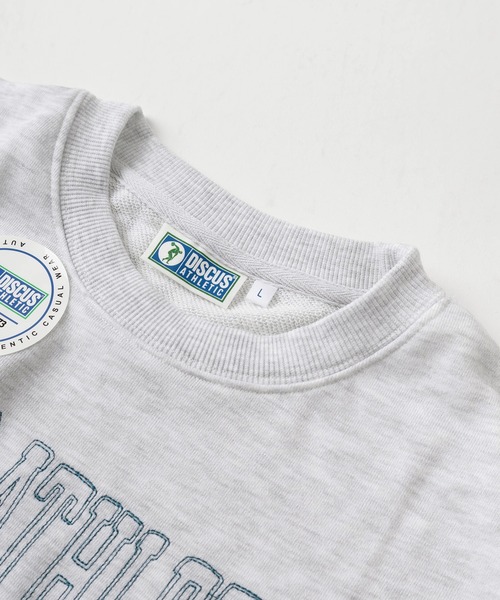 DISCUS ATHLETIC(ディスカス アスレチック)の「【DISCUS/ディスカス】2type カレッジロゴ フロント刺繍デザイン ビッグシルエット クルーネックスウェット/トレーナー(スウェット・レディース・クリーム/ダークブラウン/チャコールグレー/オートミール・L/M)」の7枚目の写真