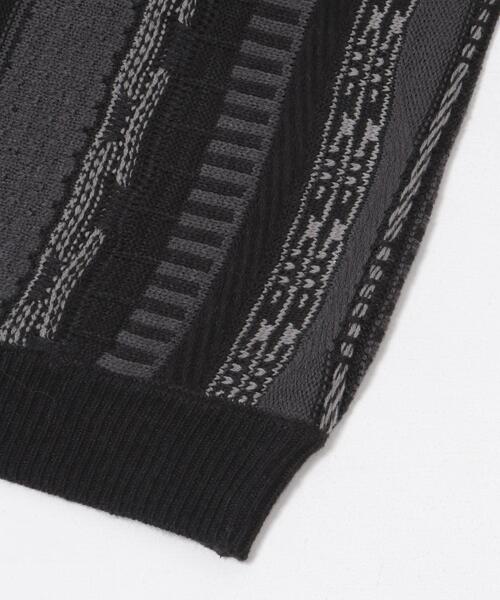 ITEMS URBANRESEARCH(アイテムズ アーバンリサーチ)の「マルチジャカード クルーネックニット(ニット/セーター・メンズ・ブラック/ブラウン・MEDIUM/LARGE)」の12枚目の写真
