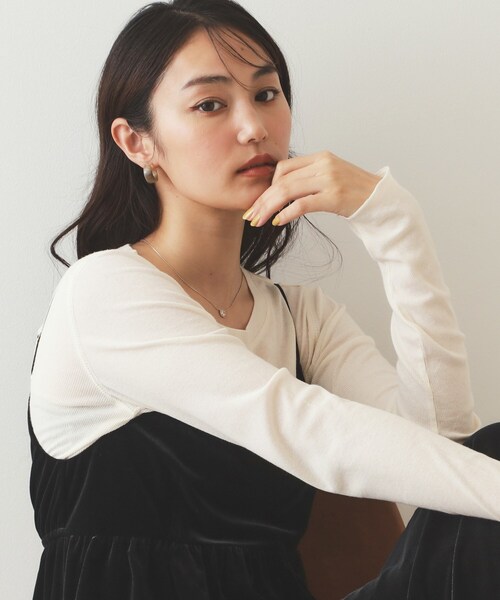 OPAQUE.CLIP(オペークドットクリップ)の「◆シアーコットン クルーネックカットソー【洗濯機洗い可】(Tシャツ/カットソー・レディース・ブラック/グレー/オフホワイト・40/38/42)」の21枚目の写真
