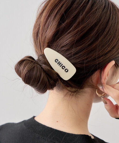 Chico(チコ)の「Chicoロゴ入りピン(ヘアピン・レディース・アイボリー/ブラック/ブラウン・FREE)」の4枚目の写真