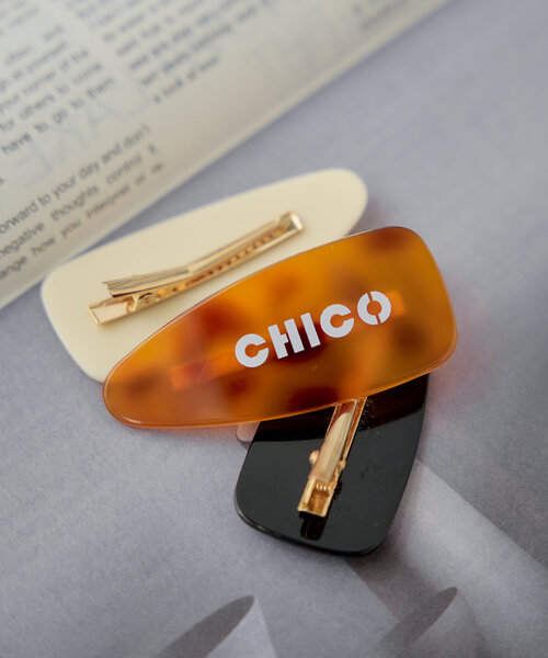 Chico(チコ)の「Chicoロゴ入りピン(ヘアピン・レディース・アイボリー/ブラック/ブラウン・FREE)」の9枚目の写真