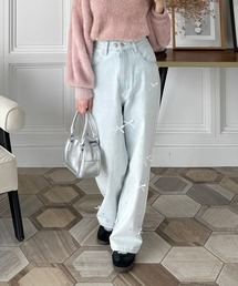 clear | ラインストーンリボンデニムパンツ [トレンド感 スタイルアップ 甘めデザイン 美シルエット]≪2024AW新作≫(デニムパンツ)