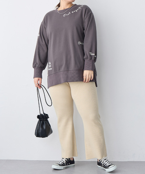 anyfee(エニフィー)の「【anyfee】ビッグシルエット裏毛刺繍スウェットプルオーバー《大きいサイズ/プラスサイズ》(スウェット・レディース・アイボリー/チャコール/ライトグリーン・LL/3L/5L/4L)」の13枚目の写真
