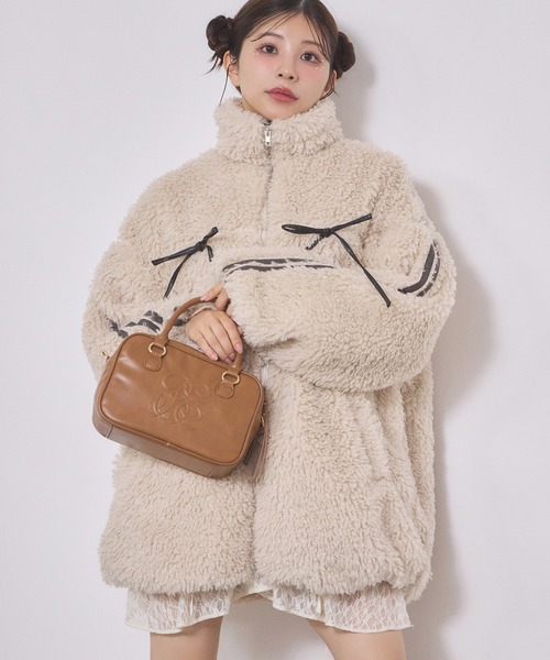 one after another NICE CLAUP（ワンアフターアナザーナイスクラップ）の「エンボスミニボストンバッグ（ボストンバッグ・レディース・アイボリー/ブラウン/キャメル・FREE）」の16枚目の写真