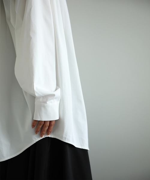 aimoha(アイモハ)の「【moyo】ビッグシルエット プリーツシャツ(シャツ/ブラウス・レディース・ブラック/ホワイト・SMALL/MEDIUM)」の20枚目の写真