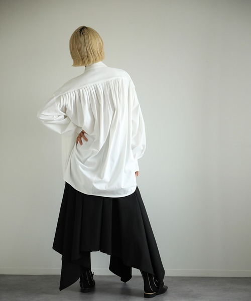 aimoha(アイモハ)の「【moyo】ビッグシルエット プリーツシャツ(シャツ/ブラウス・レディース・ブラック/ホワイト・SMALL/MEDIUM)」の18枚目の写真