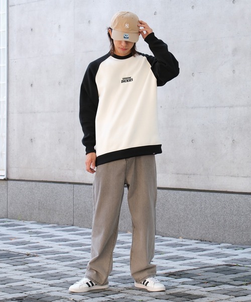 Dickies(ディッキーズ)の「【GENUINE DICKIES/ジェニュインディッキーズ】 裏起毛 バック デザイン ラグラントレーナー(スウェット・メンズ・ブラック/ブルー/グリーン・M/L/XL)」の7枚目の写真