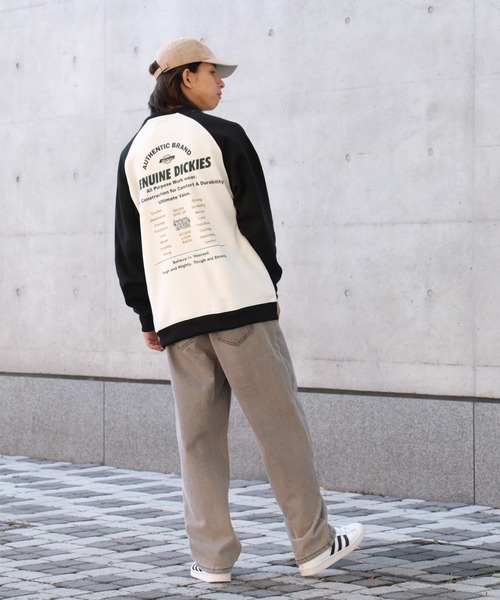 Dickies(ディッキーズ)の「【GENUINE DICKIES/ジェニュインディッキーズ】 裏起毛 バック デザイン ラグラントレーナー(スウェット・メンズ・ブラック/ブルー/グリーン・M/L/XL)」の8枚目の写真