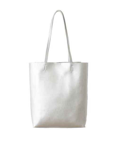 and it_（アンドイット）の「合皮A4プレーントート（トートバッグ・レディース・ブラック/グレイッシュベージュ/シルバー/チャコールグレー・FREE）」の4枚目の写真