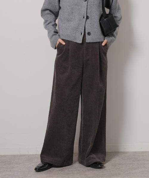 JOURNAL STANDARD relume（ジャーナルスタンダード　レリューム）の「ウォッシャブルコーデュロイタックワイドパンツ（その他パンツ・レディース・サックスブルー/チャコールグレー/ホワイト・36/38/40）」の2枚目の写真