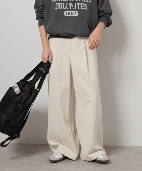 JOURNAL STANDARD relume（ジャーナルスタンダード　レリューム）の「ウォッシャブルコーデュロイタックワイドパンツ（その他パンツ・レディース・サックスブルー/チャコールグレー/ホワイト・36/38/40）」の15枚目の写真