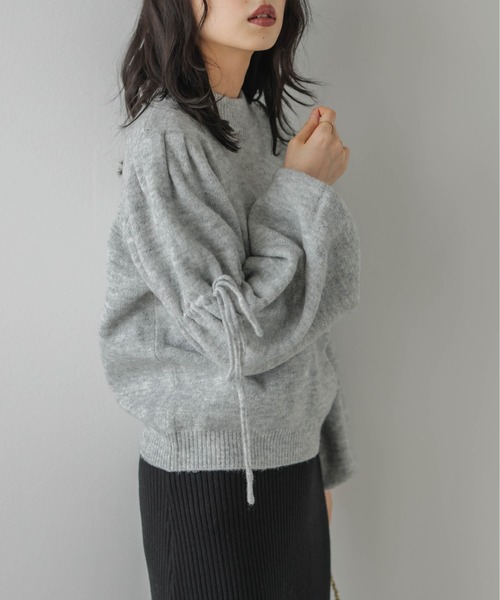 AMELY(エミリー)の「リボンスリーブメランジニットプルオーバー(ニット/セーター・レディース・グレー/パープル/アイボリー/ブラック・フリー)」の17枚目の写真