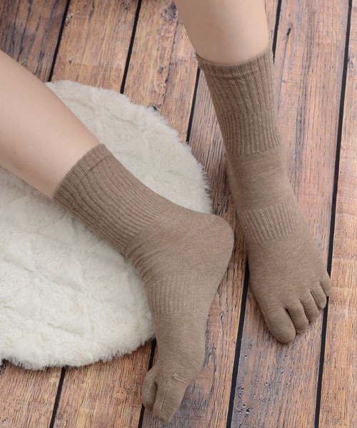 VIBGYOR Women（ヴィブジョー　ウィメン）の「【float】5本指 シンプル サポート付き リブ クルー丈ソックス（ソックス/靴下・レディース・ホワイト/ブラウン/アイボリー/ブラック/ベージュ・FREE）」の9枚目の写真