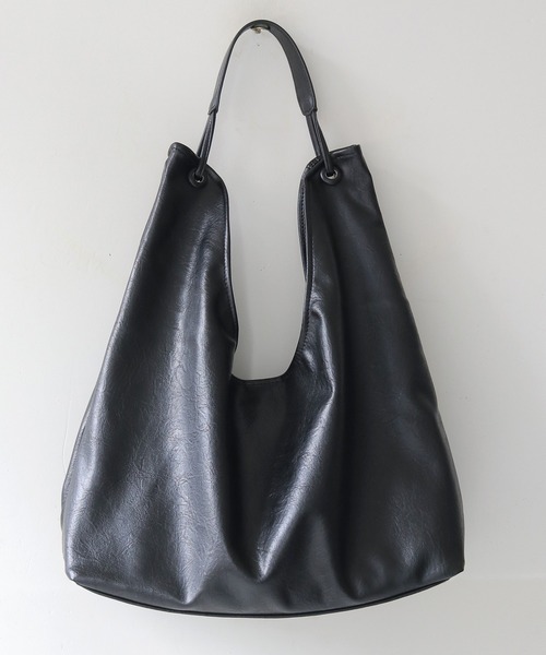 HER CLOSET（ハークローゼット）の「【shemoshelly】ワンショルダートートバック 2ポーチセット A4（トートバッグ・レディース・シルバー/ブラック/ブラウン・FREE）」の16枚目の写真