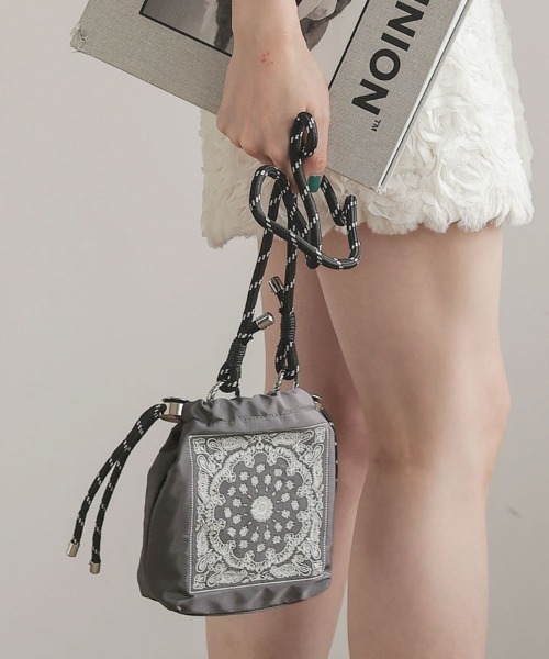 DONOBAN（ドノバン）の「マルシェサコッシュ（ボディバッグ/ウエストポーチ・レディース・グレー/ホワイト/ブラック・ONE）」の20枚目の写真