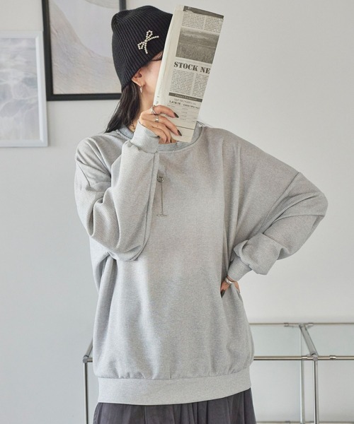 LinoU.(リノユー)の「ワッフル編みロングTシャツ(Tシャツ/カットソー・レディース・ホワイト/ブラック/グレー・M/L)」の1枚目の写真