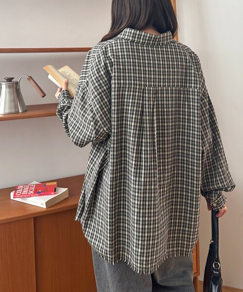 DISCOAT(ディスコート)の「【WEB限定】チェックフリンジオーバーシャツ(シャツ/ブラウス・レディース・ブルー/ブラック・FREE)」の7枚目の写真