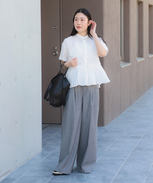 Ray BEAMS（レイビームス）の「プリーツ キリカエ バンドカラー シャツ（シャツ/ブラウス・レディース・ブラック/ホワイト/ライトブルー・ONE SIZE）」の5枚目の写真