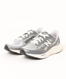 《New Balance》MARIS