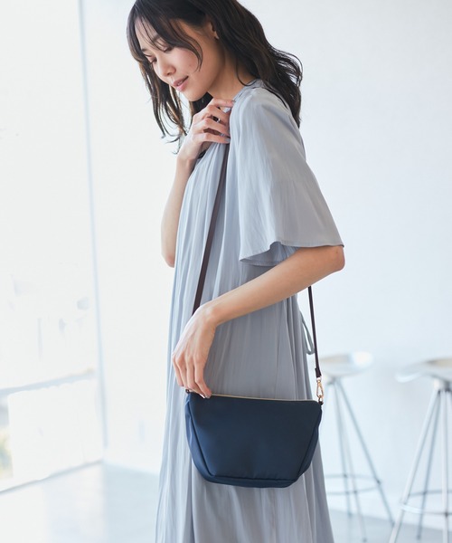 ROPE' PICNIC（ロペピクニック）の「【撥水加工】ミニショルダーバッグ（ショルダーバッグ・レディース・ネイビー/ピンク系その他2/ベージュ系その他2・FREE）」の17枚目の写真