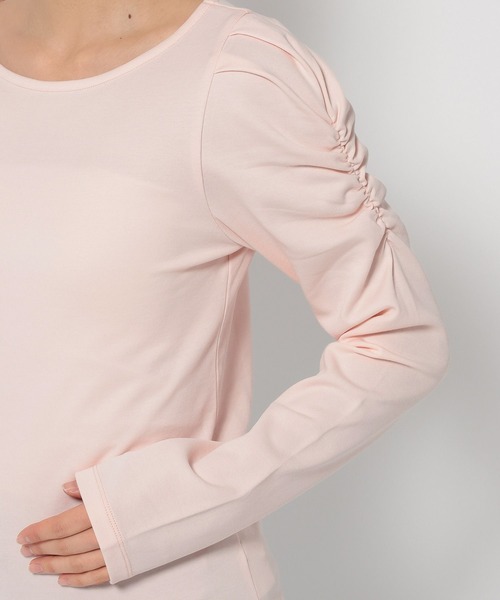 mysty woman(ミスティウーマン)の「【WEB限定】ギャザースリーブプルオーバー 326663(Tシャツ/カットソー・レディース・アイボリー/オフホワイト/ブラック/ブラウン/ピンク・FREE)」の16枚目の写真