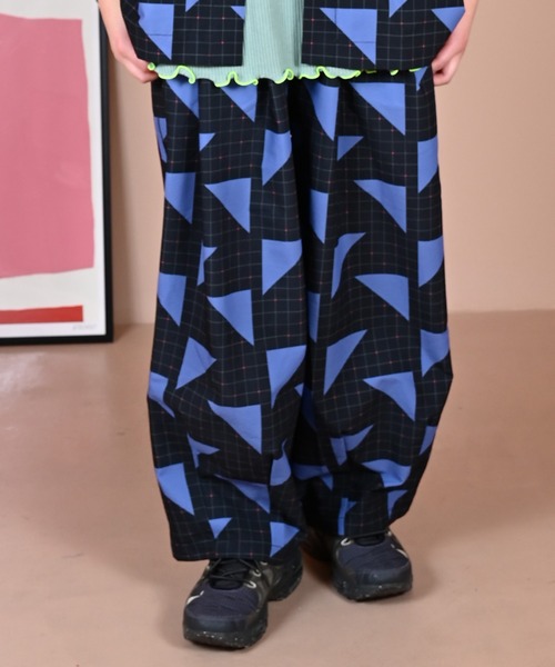 MARKEY'S(マーキーズ)の「イージータックパンツ/おとな【セットアップ可能】(その他パンツ・レディース・ブラウン/グレー/ブラック・160cm)」の11枚目の写真