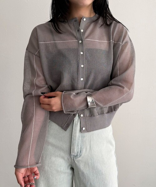 fredy emue（フレディエミュ）の「リネン混配色シアーカーディガン（カーディガン/ボレロ・レディース・グレー/オフホワイト/ブラック/ベビーピンク・38）」の3枚目の写真