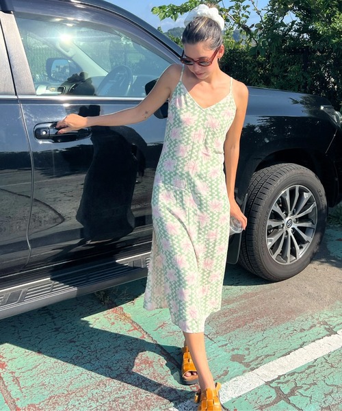 STAY SUNNY SLIP DRES /ロキシーハイビスカス柄キャミソール