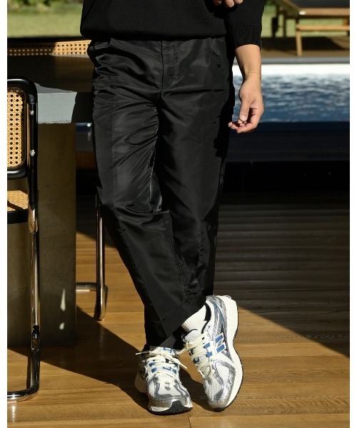 #Re:room(リルーム)の「ナイロンサイドポケットワイドパンツ(その他パンツ・メンズ・グレー/ブラック・SMALL/MEDIUM/LARGE)」の2枚目の写真