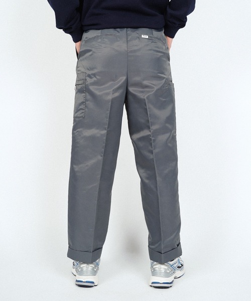 #Re:room(リルーム)の「ナイロンサイドポケットワイドパンツ(その他パンツ・メンズ・グレー/ブラック・SMALL/MEDIUM/LARGE)」の8枚目の写真