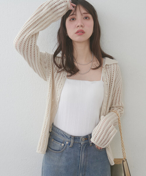 natural couture（ナチュラルクチュール）の「【WEB限定】メッシュ編み衿付きニットカーディガン（カーディガン/ボレロ・レディース・ブラック/サックスブルー/アイボリー・FREE）」の2枚目の写真