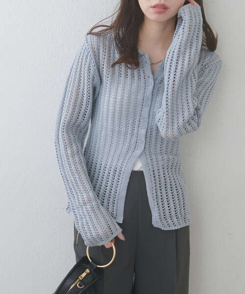 natural couture（ナチュラルクチュール）の「【WEB限定】メッシュ編み衿付きニットカーディガン（カーディガン/ボレロ・レディース・ブラック/サックスブルー/アイボリー・FREE）」の14枚目の写真