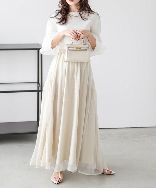 AMELY(エミリー)の「サイドギャザーシフォンスカート(スカート・レディース・ブラック/ベージュ/アイボリー・フリー)」の5枚目の写真