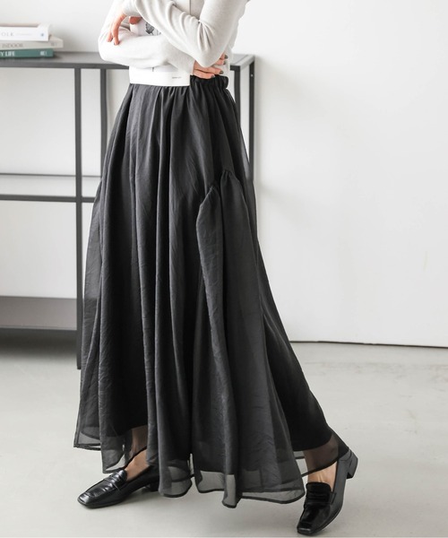 AMELY(エミリー)の「サイドギャザーシフォンスカート(スカート・レディース・ブラック/ベージュ/アイボリー・フリー)」の12枚目の写真