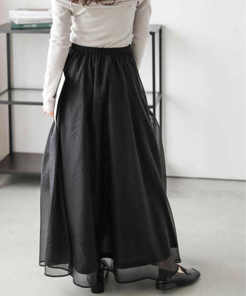 AMELY(エミリー)の「サイドギャザーシフォンスカート(スカート・レディース・ブラック/ベージュ/アイボリー・フリー)」の13枚目の写真