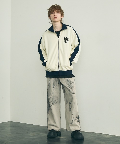 Shoowtime(ショウタイム)の「Line double zip oversize track jacket / ラインダブルジップオーバーサイズトラックジャケット(その他アウター・メンズ・バーガンディー/オフホワイト/ブラック系・LARGE/X-LARGE/MEDIUM)」の12枚目の写真