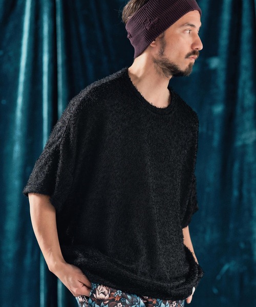 ANGENEHM（アンゲネーム）の「mt9530-Feather texture oversized T-shirt Tシャツ（Tシャツ/カットソー・メンズ・ブラック/チャコール/キナリ・S/M/L）」の13枚目の写真