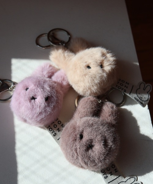 Dick Bruna(ディックブルーナ)の「BON TON TOYS Keychain Miffy Fuzzy(キーホルダー・レディース・ラベンダー/ブラウン系その他/ベージュ・FREE)」の5枚目の写真