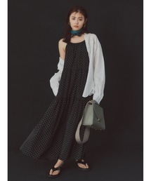 Mila Owen（ミラオーウェン）の「後ろリボンノースリティアード