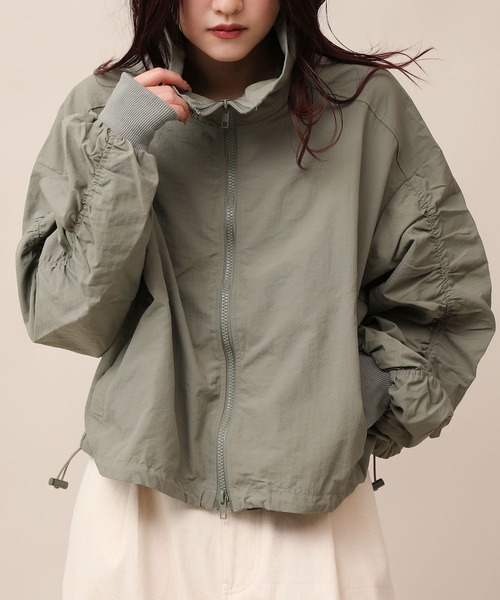 aimoha(アイモハ)の「ボリューム袖MA-1(MA-1・レディース・カーキ/ブラック/アイボリー・FREE)」の10枚目の写真