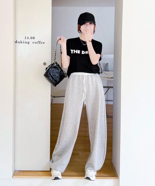 by LEGNA(バイレグナ)の「ダブルウエストカーブパンツ(その他パンツ・レディース・チャコール/ブラック/グレイッシュベージュ/杢グレー・SMALL/MEDIUM/LARGE)」の11枚目の写真