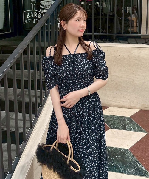 one after another NICE CLAUP（ワンアフターアナザーナイスクラップ）の「シャーリングロングワンピース（ワンピース・レディース・ブラック/ライトブルー/イエロー系その他/ブラック系その他/ドット/アイボリー・FREE）」の20枚目の写真