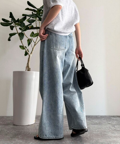 fredy emue（フレディエミュ）の「ルーズストレートデニムパンツ（デニムパンツ・レディース・ネイビー/サックスブルー・38/36）」の10枚目の写真